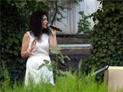 Միայն սիրո լարը մնաց...